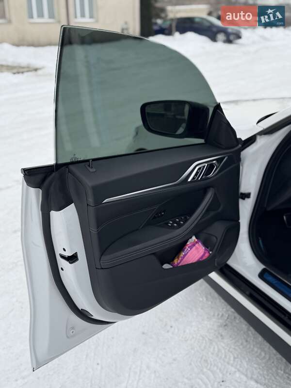 Купе BMW i4 2022 в Львові фото 9 Купе BMW i4 2022 в Львові