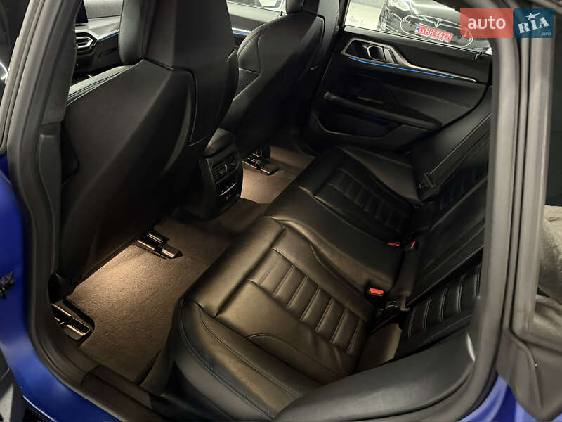 Купе BMW i4 2022 в Владимире