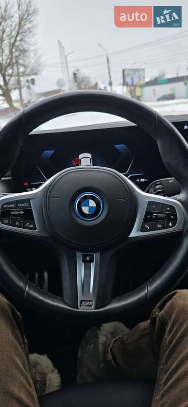 Купе BMW i4 2022 в Черкассах