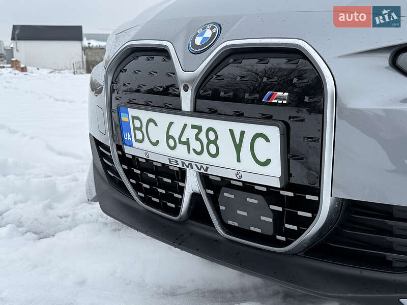 Купе BMW i4 2022 в Самборе