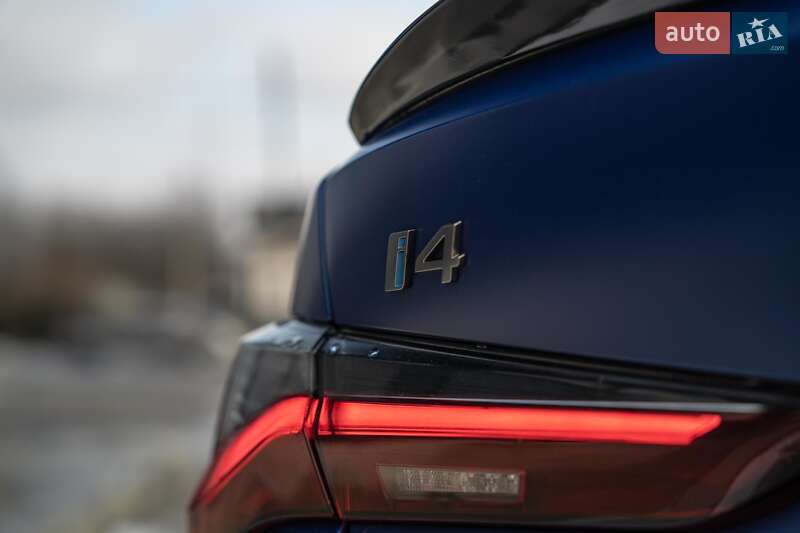 Купе BMW i4 2022 в Черновцах