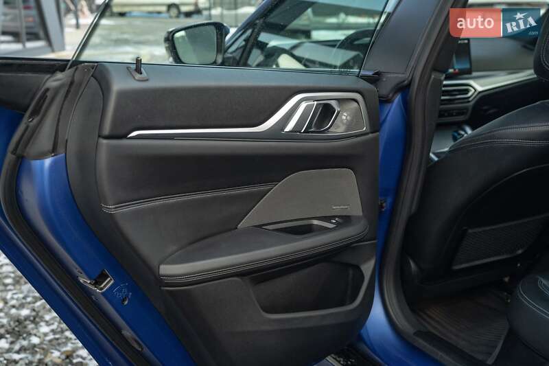 Купе BMW i4 2022 в Черновцах