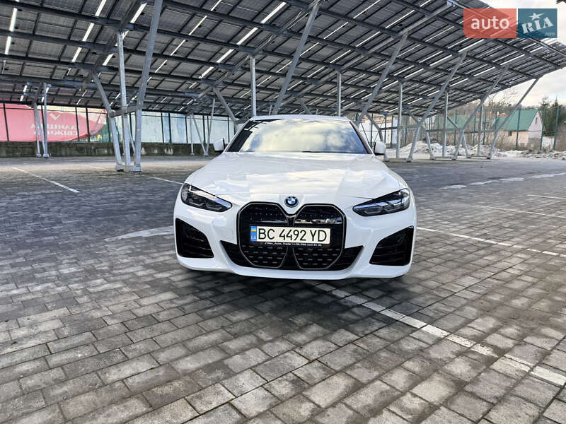Купе BMW i4 2024 в Львове