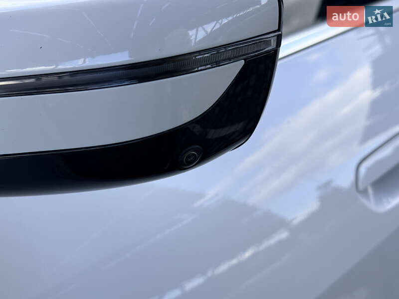 Купе BMW i4 2024 в Львове