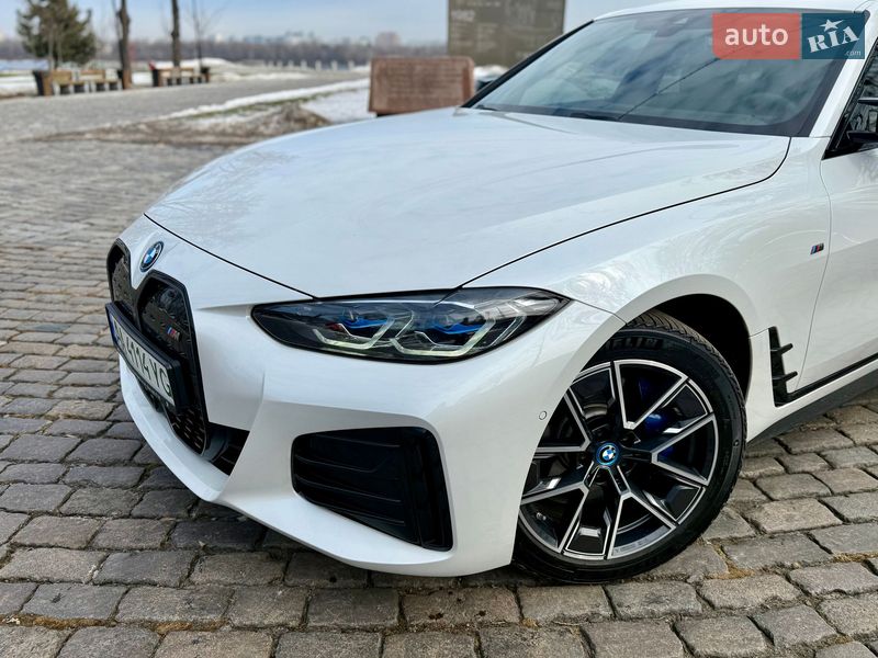Купе BMW i4 2024 в Києві