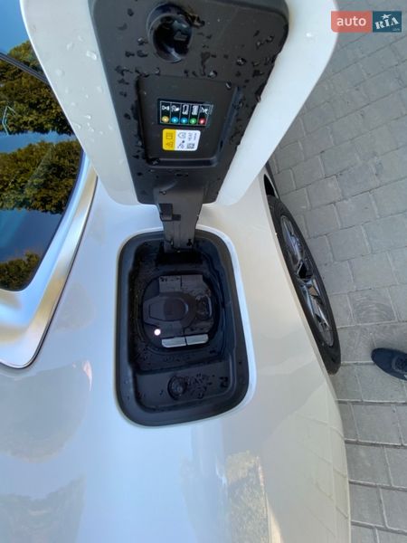 Купе BMW i4 2024 в Самборе