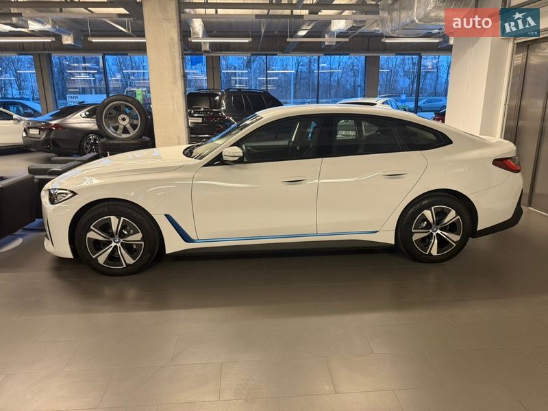BMW i4 2024