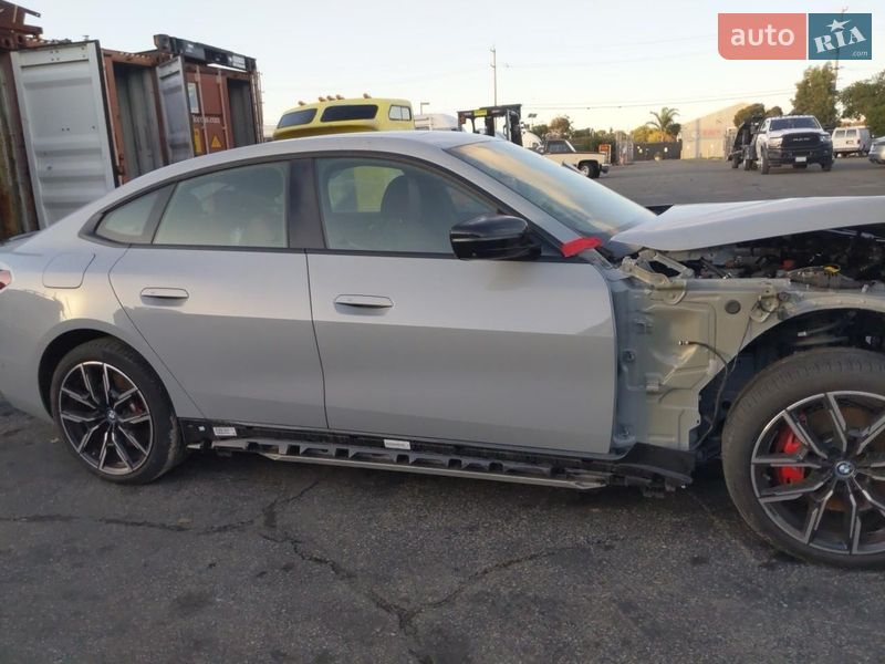 Купе BMW i4 2024 в Киеве