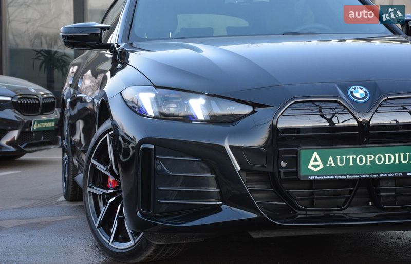Купе BMW i4 2024 в Києві