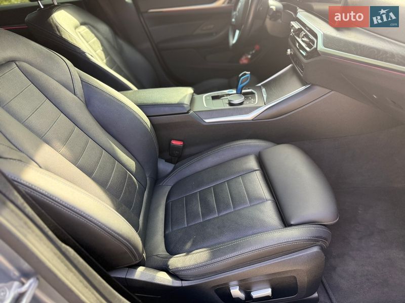 Купе BMW i4 2022 в Трускавце