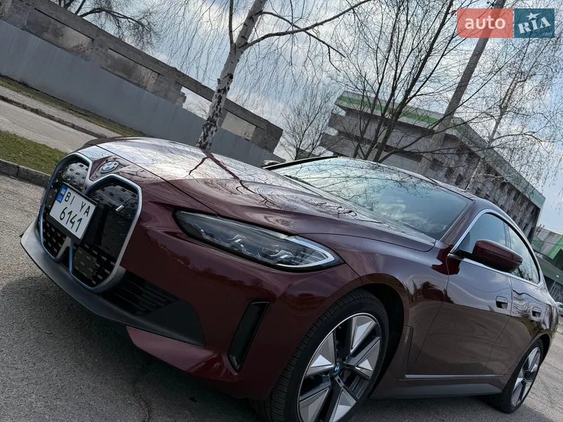 BMW i4 2023
