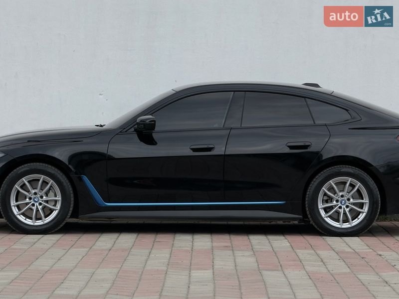Купе BMW i4 2023 в Києві