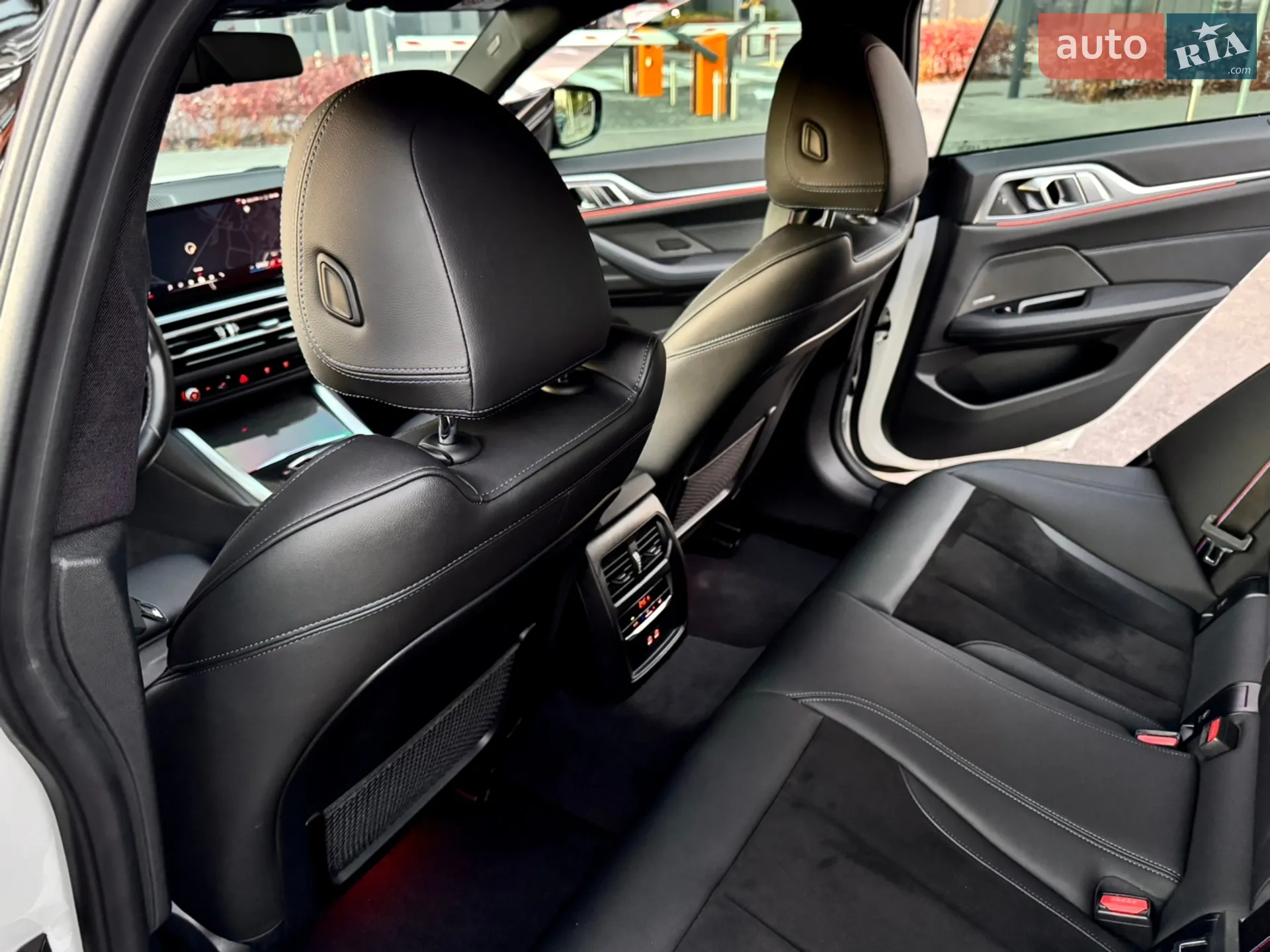 2023 BMW i4 - мініатюра 38