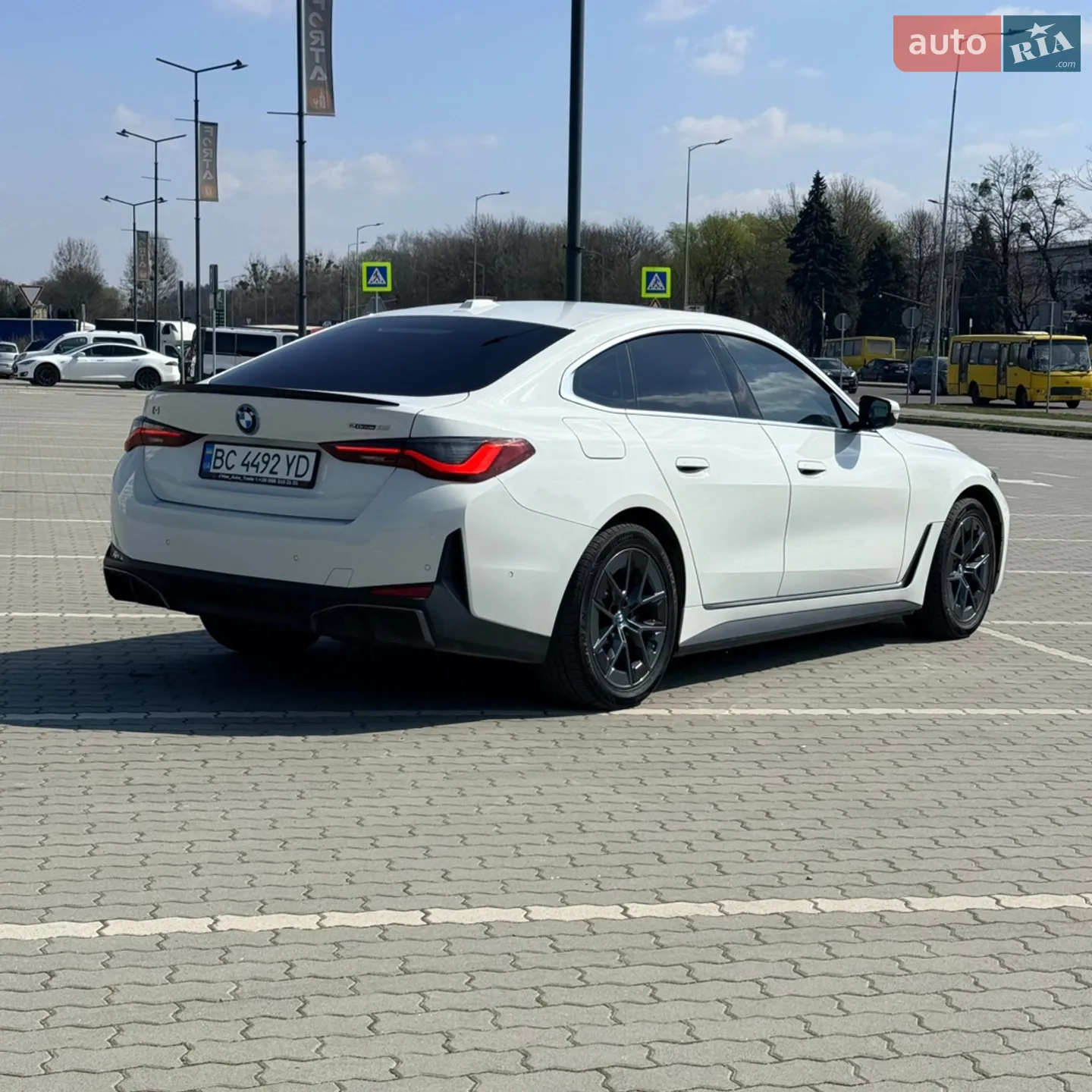 2024 BMW i4 - мініатюра 5