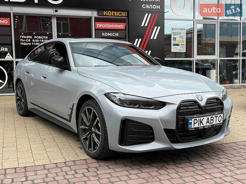 Купе BMW i4 2023 в Львове