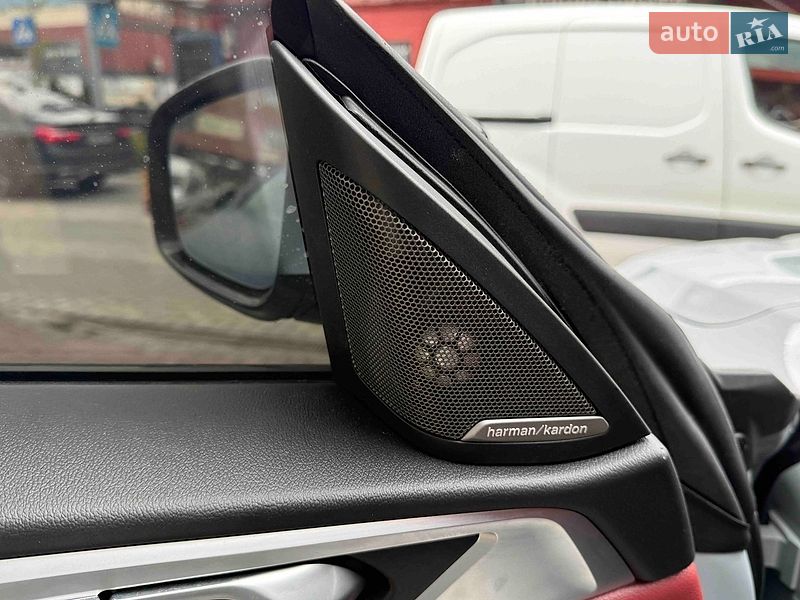 Купе BMW i4 2023 в Львове