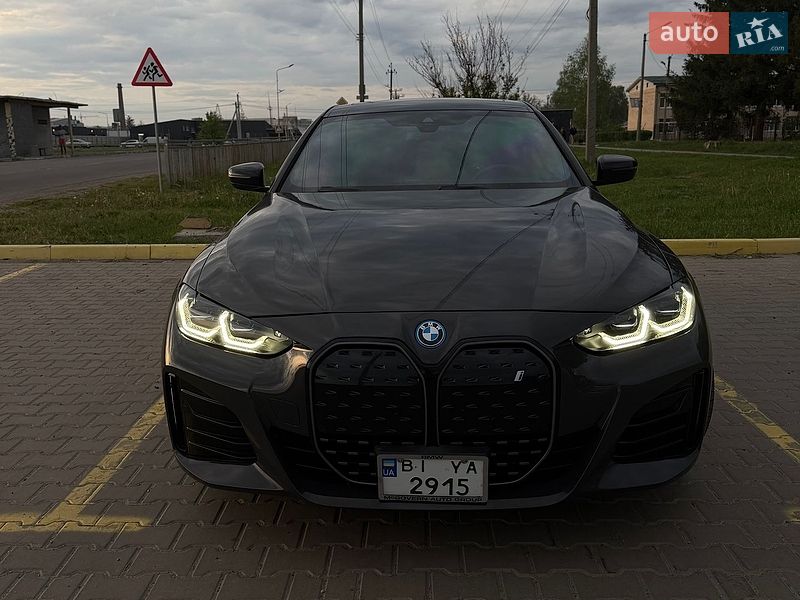 Купе BMW i4 2022 в Полтаве