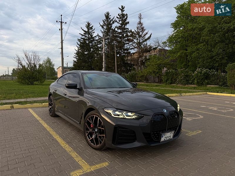 Купе BMW i4 2022 в Полтаве