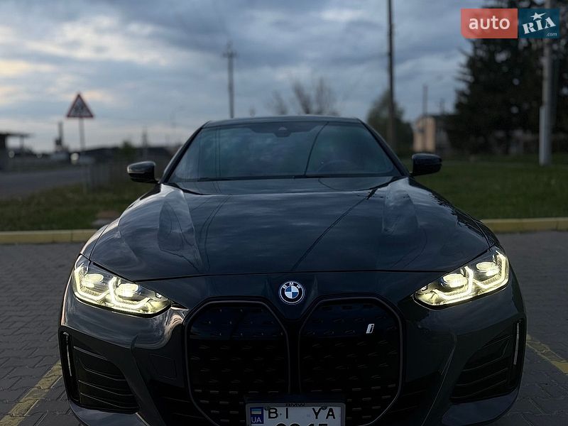 Купе BMW i4 2022 в Полтаве