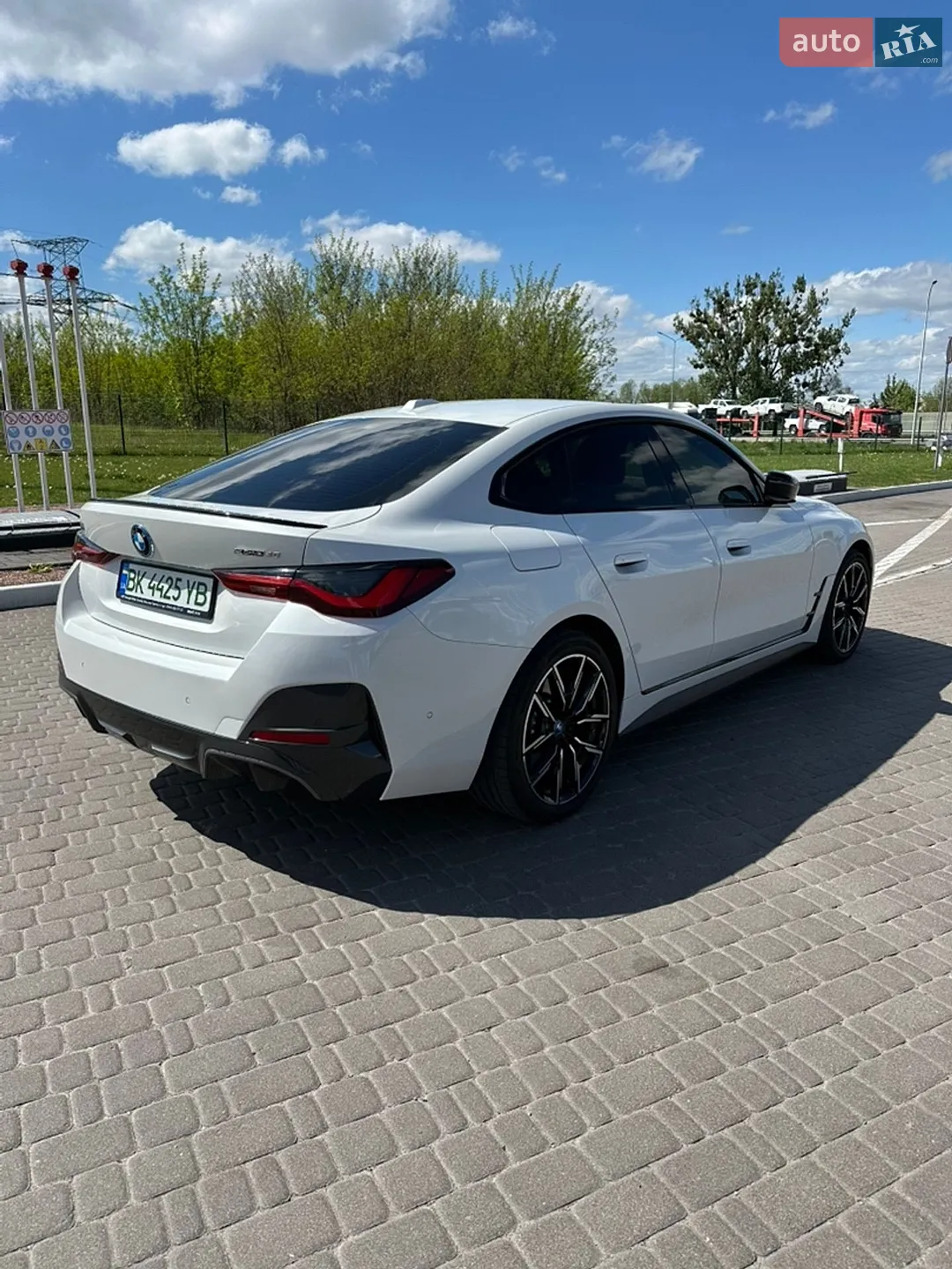 2023 BMW i4 - мініатюра 8