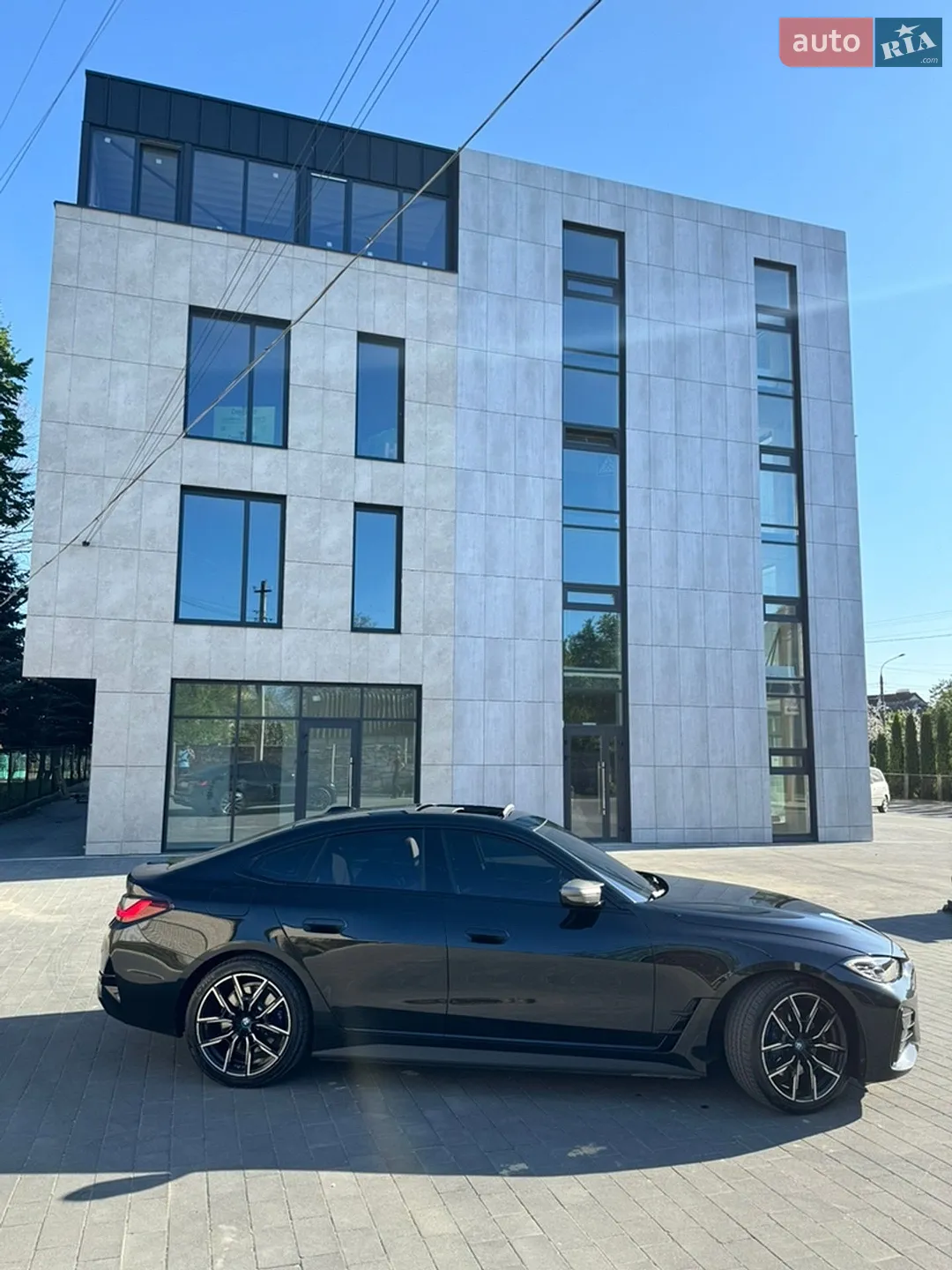 2023 BMW i4 - мініатюра 9