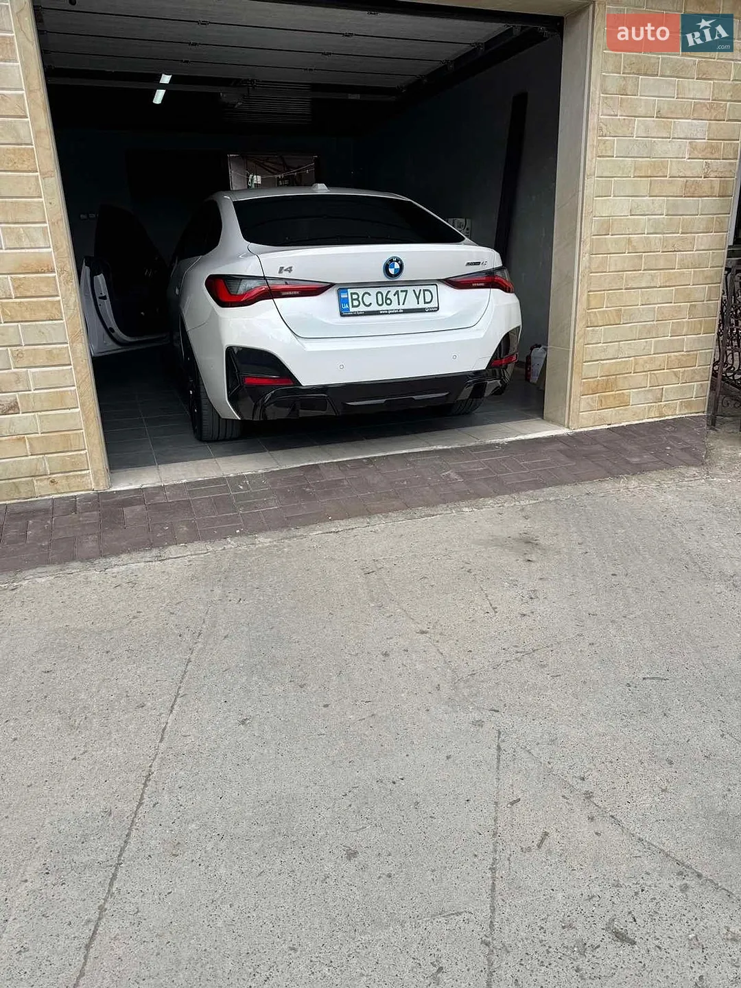 2024 BMW i4 - мініатюра 6