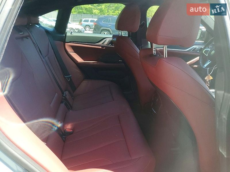 Купе BMW i4 2024 в Львове