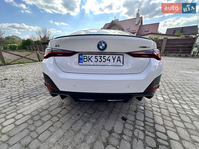 Купе BMW i4 2023 в Ровно