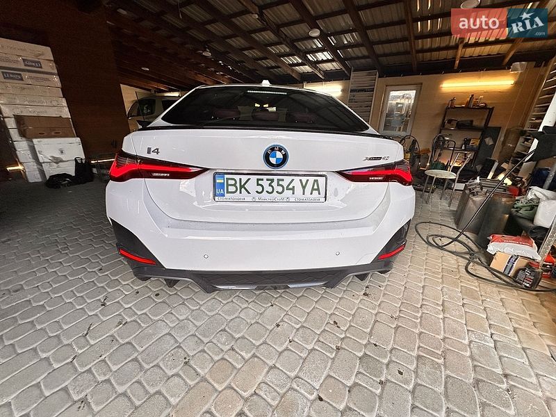 Купе BMW i4 2023 в Ровно
