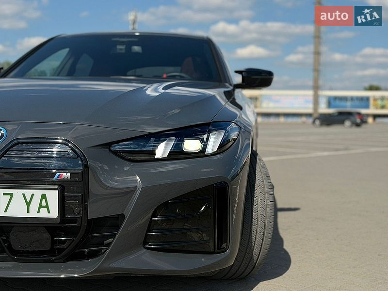 Купе BMW i4 2025 в Чернівцях