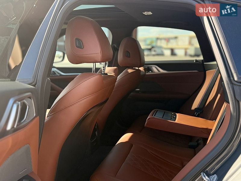 Купе BMW i4 2025 в Чернівцях