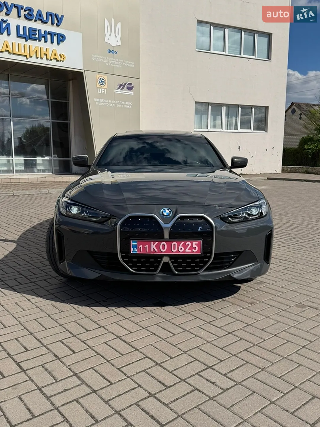 2023 BMW i4 - мініатюра 12