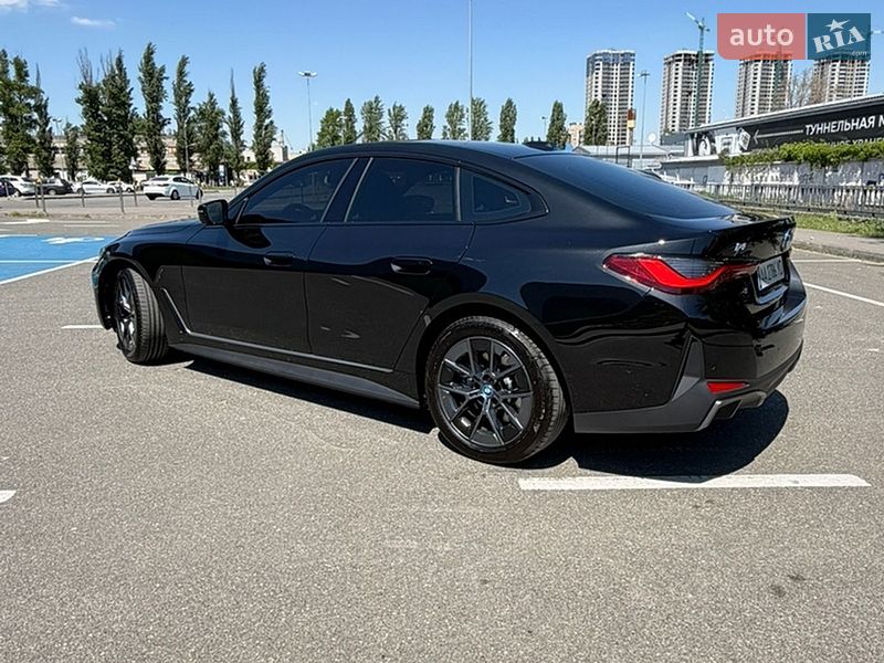 Купе BMW i4 2024 в Киеве