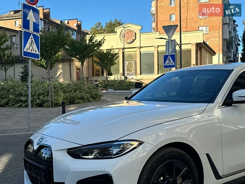 Купе BMW i4 2023 в Білій Церкві