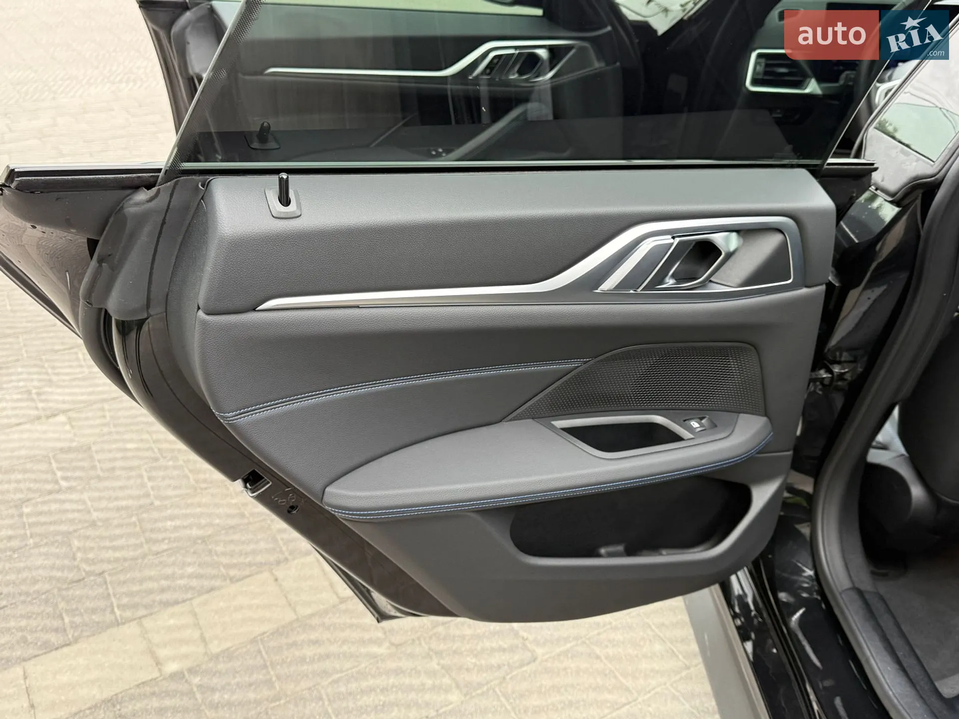 2023 BMW i4 - мініатюра 16