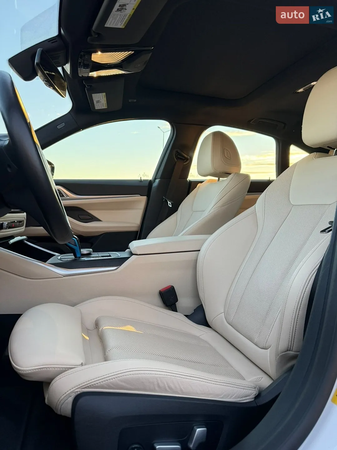 2022 BMW i4 - мініатюра 36