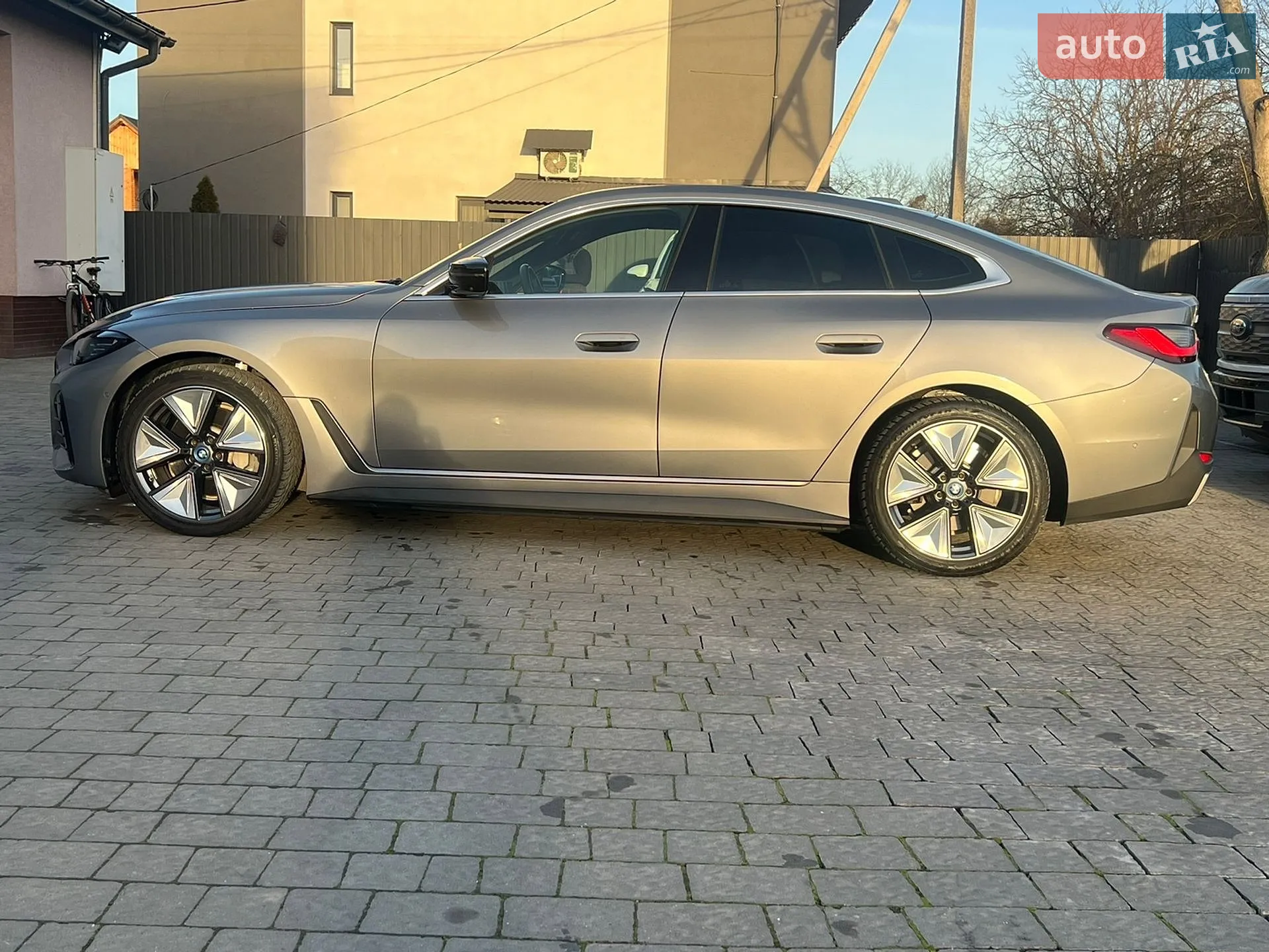 2023 BMW i4 - мініатюра 6
