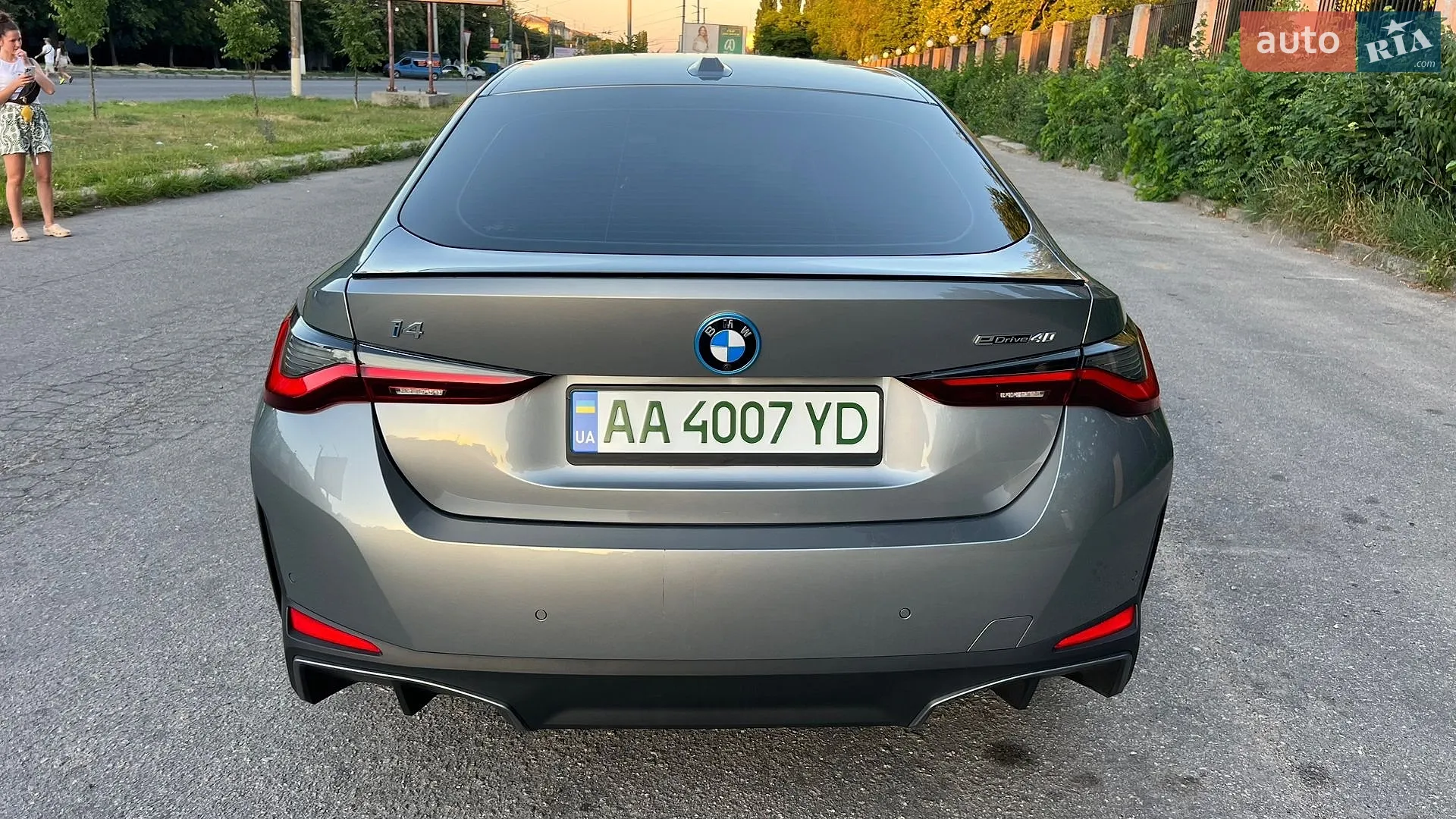 2022 BMW i4 - мініатюра 8