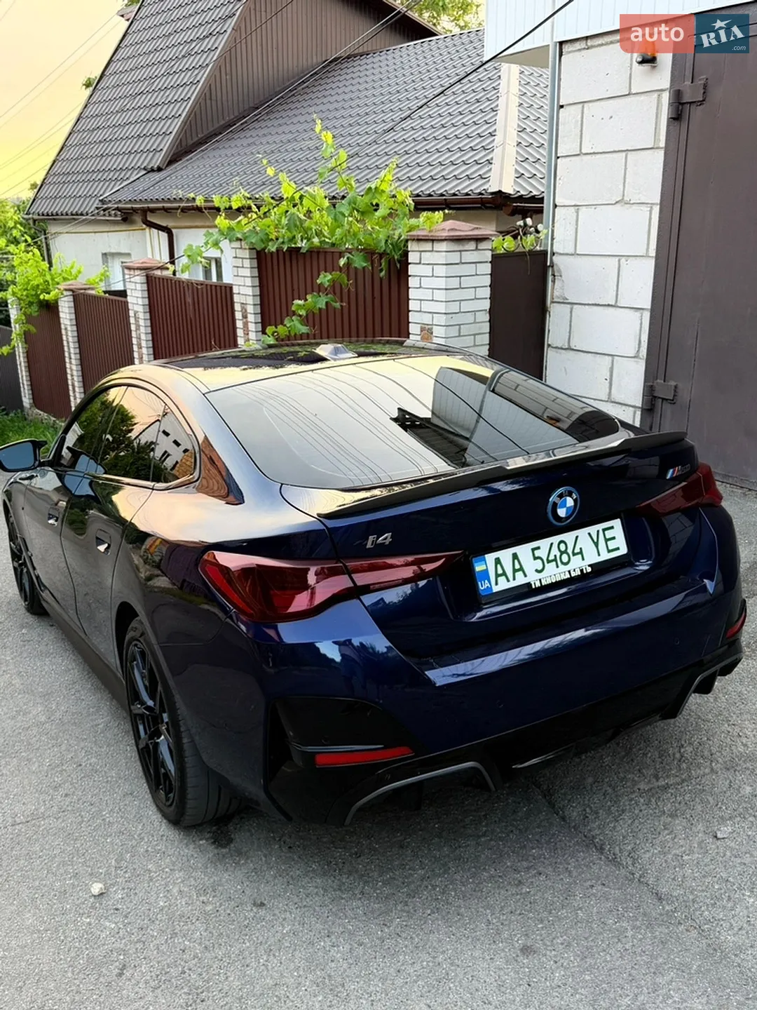 2022 BMW i4 - мініатюра 2