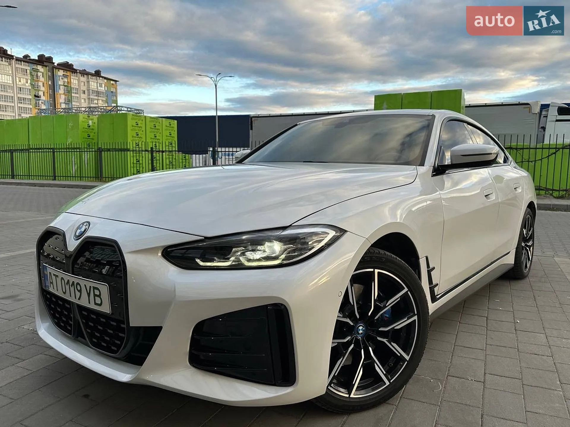 2022 BMW i4 - мініатюра 4
