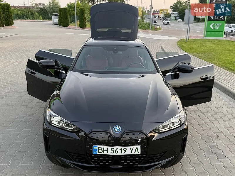 BMW i4 2023
