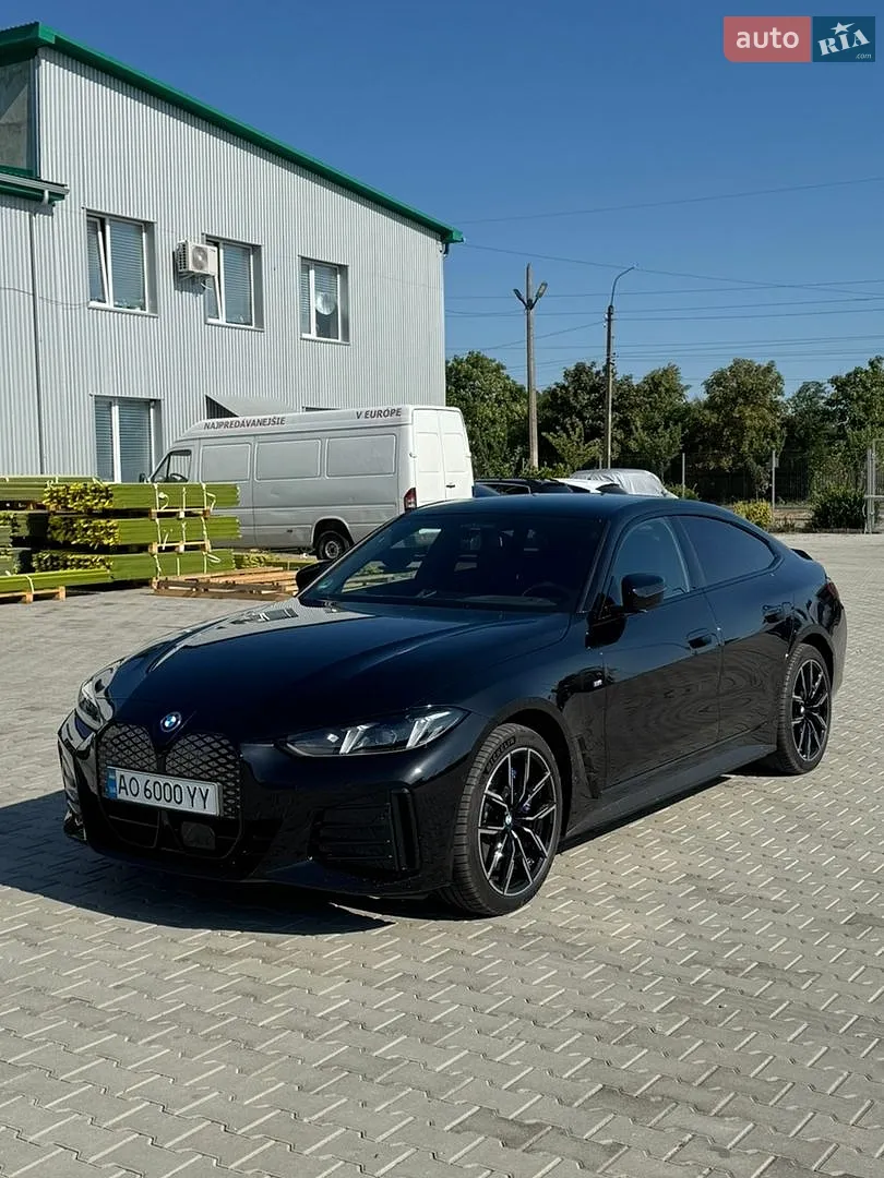 2025 BMW i4 - фото 1