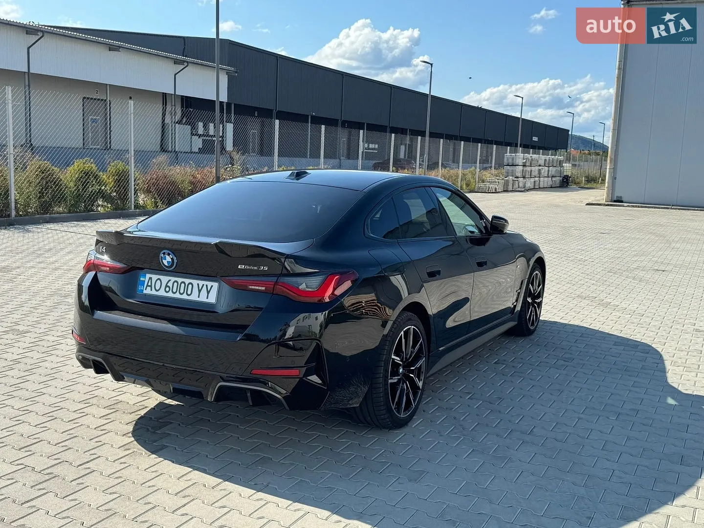 2025 BMW i4 - мініатюра 5