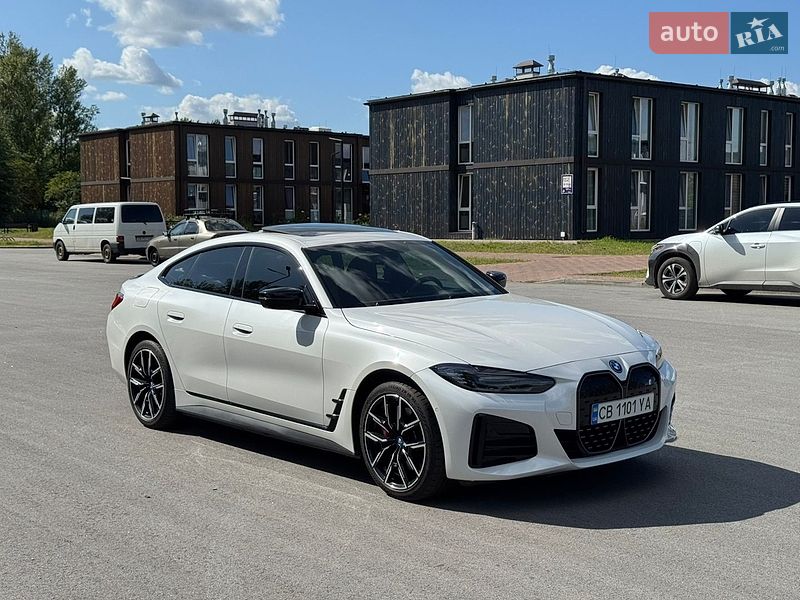 BMW i4 2023