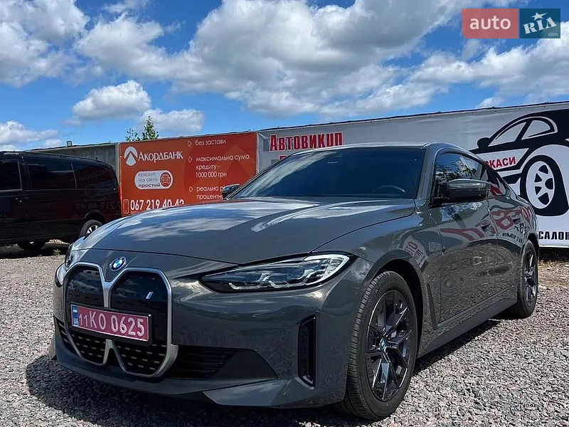 BMW i4 2023