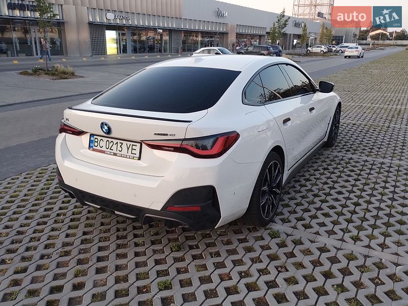 Купе BMW i4 2023 в Львове