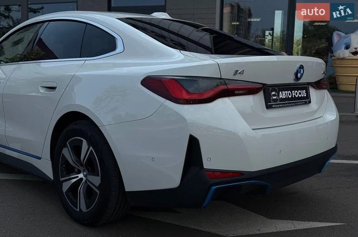 2022 BMW i4 - мініатюра 6