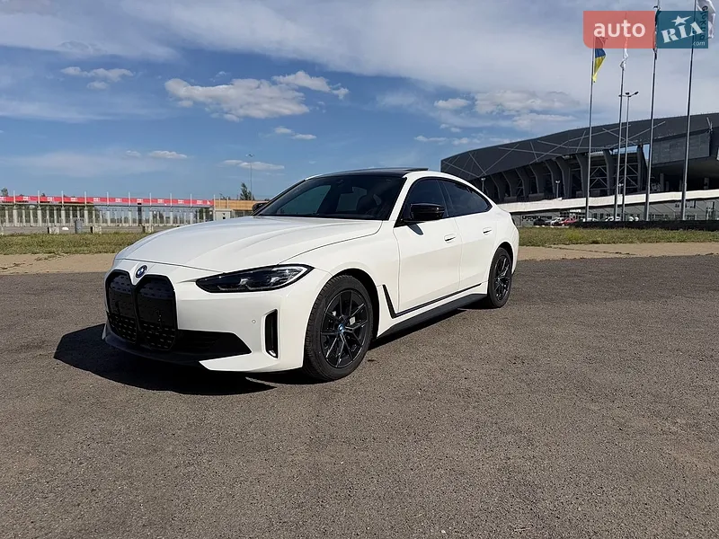 BMW i4 2024