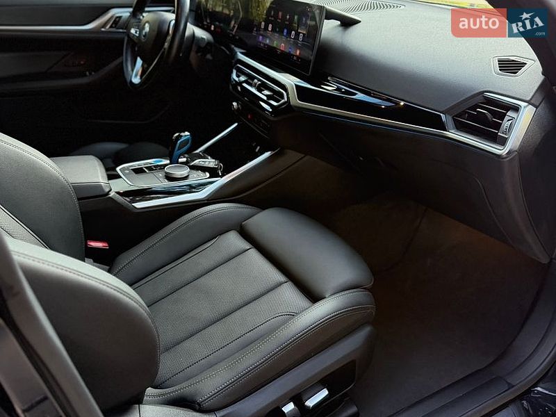 Купе BMW i4 2023 в Самборе