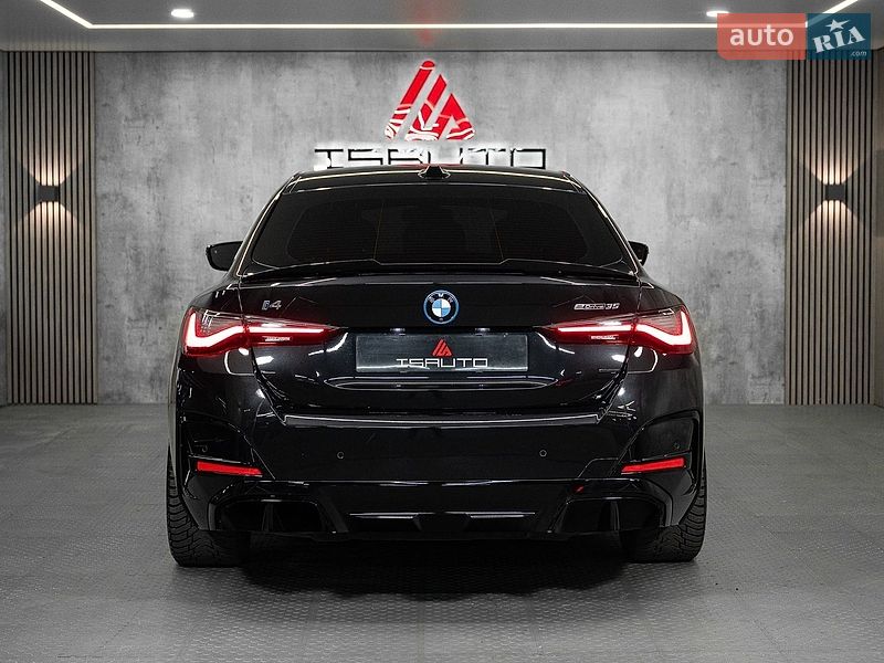 Купе BMW i4 2023 в Одесі